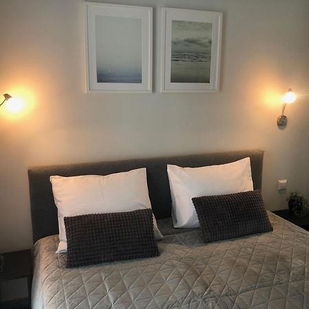 Cosy 1 Bedroom Apartment In The Heart Of Old Town With Parking Kaunas Eksteriør bilde