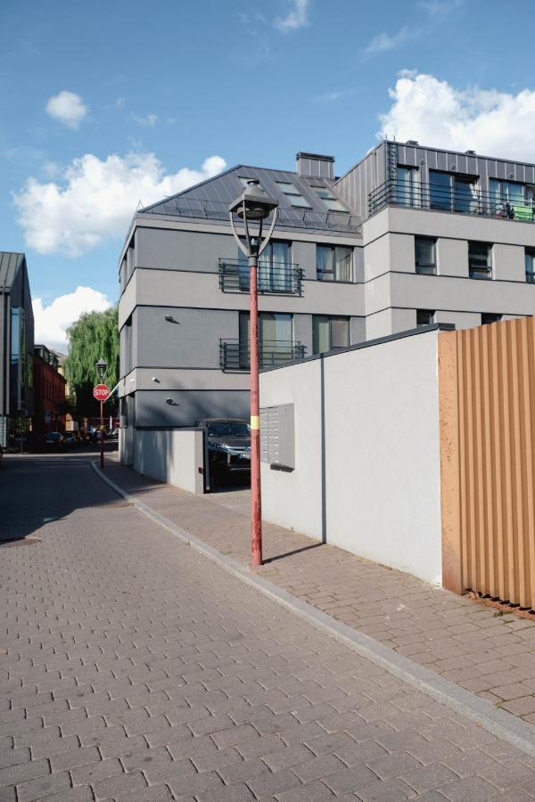 Cosy 1 Bedroom Apartment In The Heart Of Old Town With Parking Kaunas Eksteriør bilde