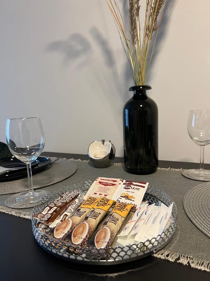 Cosy 1 Bedroom Apartment In The Heart Of Old Town With Parking Kaunas Eksteriør bilde