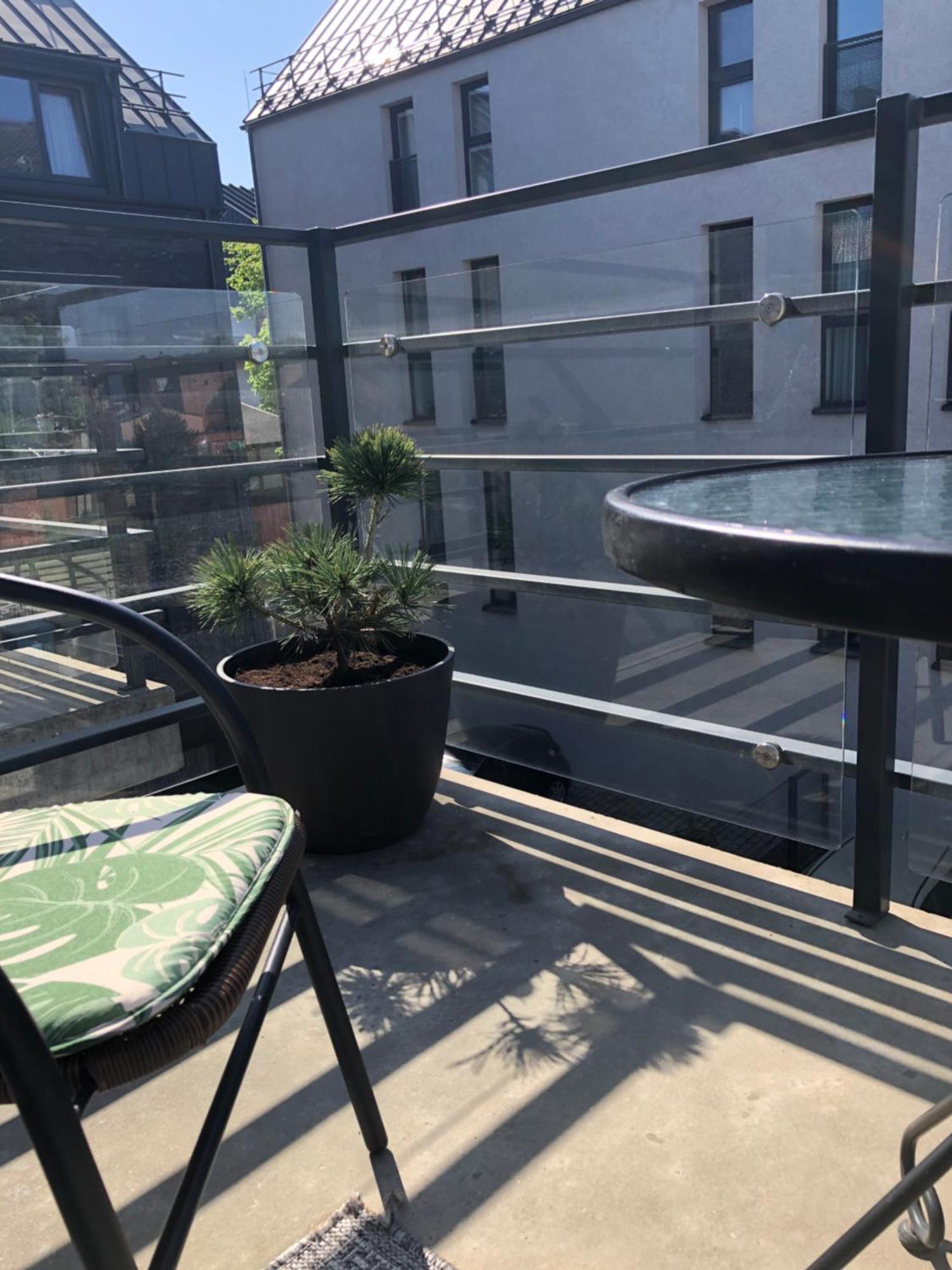 Cosy 1 Bedroom Apartment In The Heart Of Old Town With Parking Kaunas Eksteriør bilde